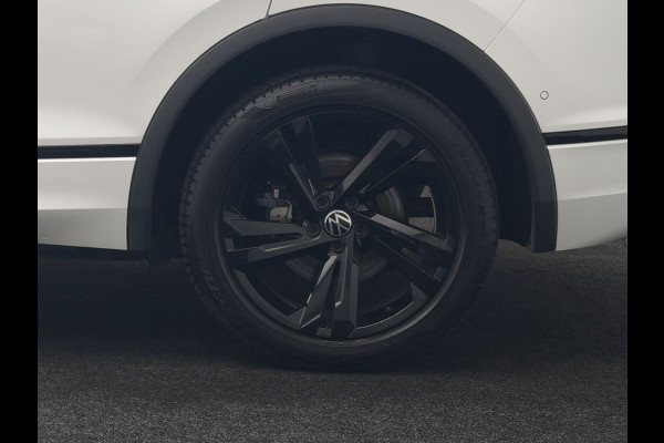 Volkswagen Tiguan 1.4 TSI eHybrid R-Line PHEV 245pk Dealer O.H | Adaptive Cruise | Head Up | Camera | IQ Light | Sportstoelen Verwarmd | Apple Carplay | Keyless | BLIS | Navigatie | Virtual | DAB | 19"L.M | Plug In Hybrid |