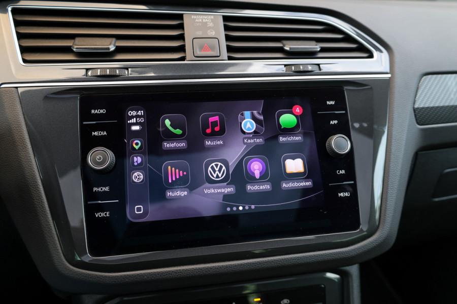 Volkswagen Tiguan 1.4 TSI eHybrid R-Line Business | BTW | PANORAMADAK | IQ-LIGHT | KEYLESS | ACC | ELEK KOFFERKLEP |
