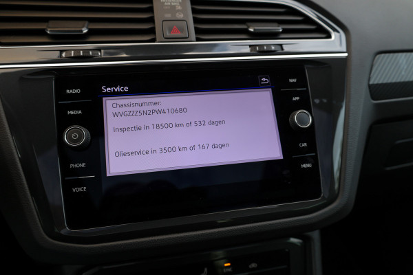Volkswagen Tiguan 1.4 TSI eHybrid R-Line Business | BTW | PANORAMADAK | IQ-LIGHT | KEYLESS | ACC | ELEK KOFFERKLEP |