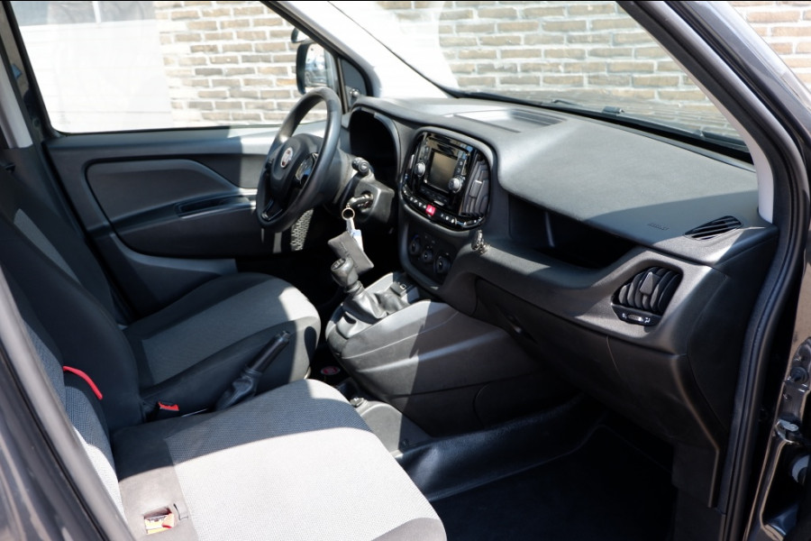 Fiat Doblò Cargo 1.6 MJ L1H1 / INCL. 6mnd Garantie / Trekhaak / Cruise-Control