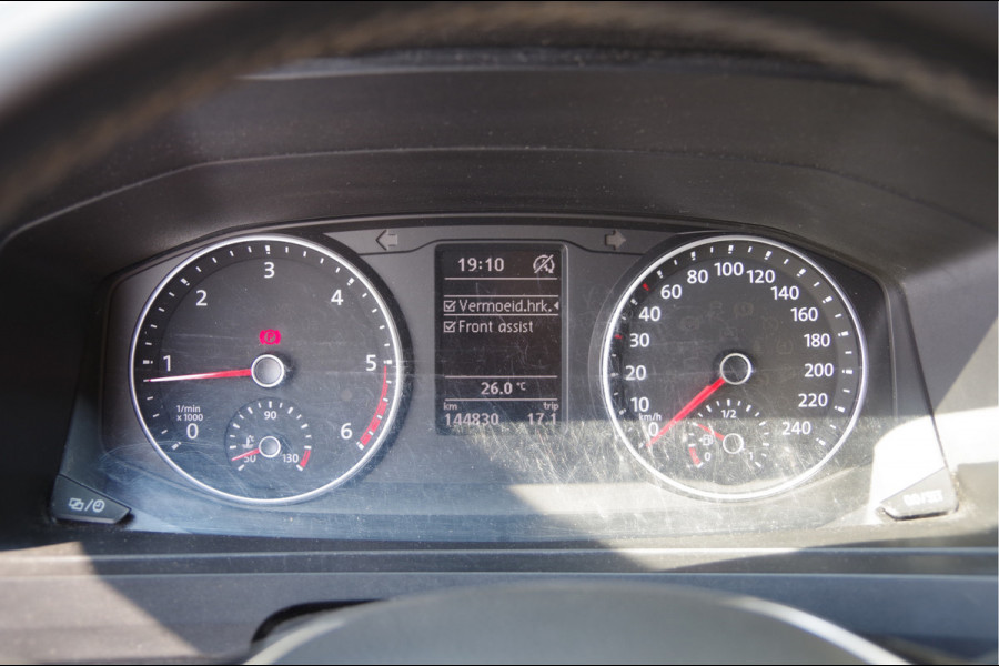 Volkswagen Transporter 2.0 TDI L2 EURO 6! 150PK, 2X SCHUIFDEUR, TREKHAAK, 20'' LMV, STOELVERWARMING, STANDKACHEL, CRUISE, AIRCO