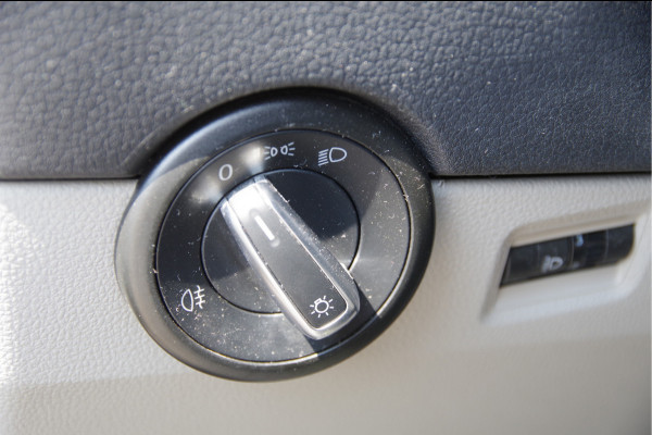 Volkswagen Transporter 2.0 TDI L2 EURO 6! 150PK, 2X SCHUIFDEUR, TREKHAAK, 20'' LMV, STOELVERWARMING, STANDKACHEL, CRUISE, AIRCO