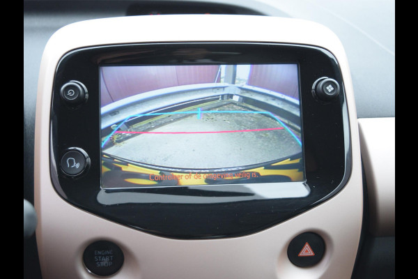 Citroën C1 1.0 VTi Elle | 72 PK | CARPLAY | ACHTERUITRIJCAMERA | LMV | CLIMATE CONTROL |