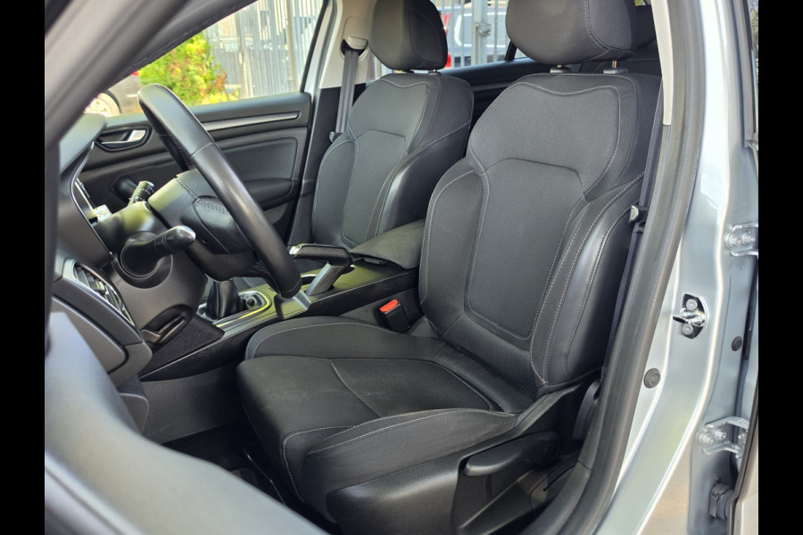 Renault Mégane Estate 1.0 TCe Business Zen Camera Navi Carplay Incl Btw