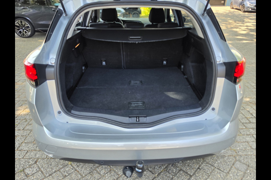 Renault Mégane Estate 1.0 TCe Business Zen Camera Navi Carplay Incl Btw