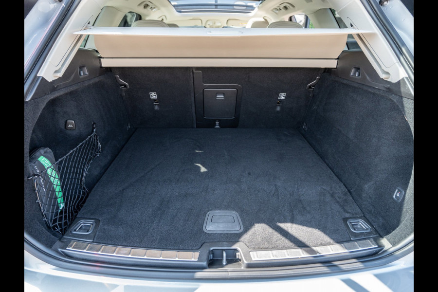 Volvo XC60 2.0 T8 455PK Plug-in hybrid AWD Ultimate Dark | SOH 99,8% | Pano | H/K Sound | Surround View
