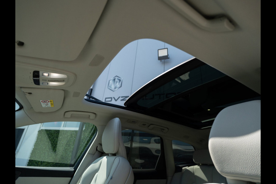 Volvo XC60 2.0 T8 455PK Plug-in hybrid AWD Ultimate Dark | SOH 99,8% | Pano | H/K Sound | Surround View