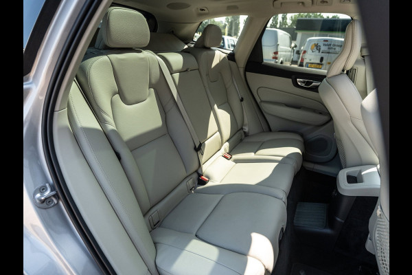 Volvo XC60 2.0 T8 455PK Plug-in hybrid AWD Ultimate Dark | SOH 99,8% | Pano | H/K Sound | Surround View