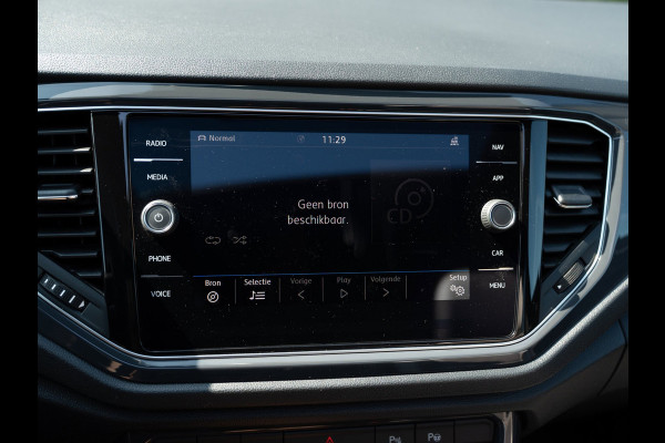 Volkswagen T-Roc 2.0 TSI DSG 190PK 4Motion Sport | R-Line | Pano | Leder | Beats