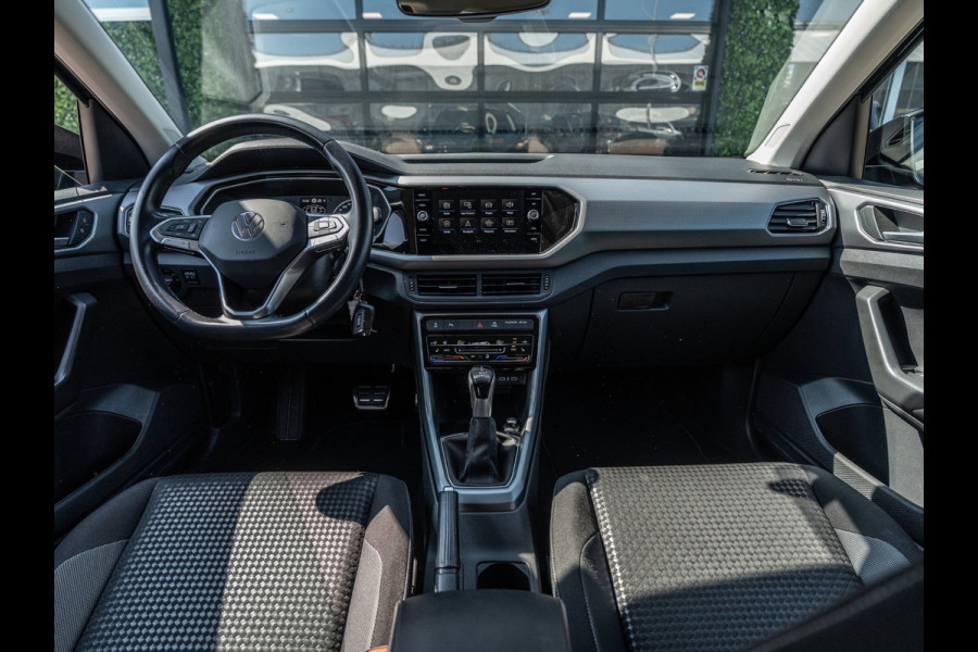 Volkswagen T-Cross 1.5 TSI 150PK DSG Active | Carplay | ACC | PDC |