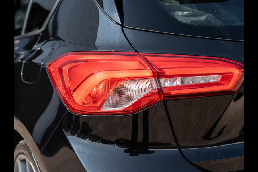 Ford Focus 2.3 EcoBoost ST-3 | B&O | Camera | Winter Pack