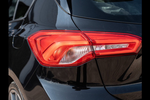 Ford Focus 2.3 EcoBoost ST-3 | B&O | Camera | Winter Pack