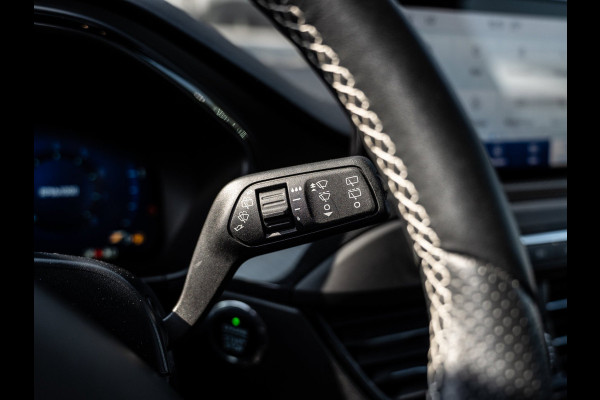 Ford Focus 2.3 EcoBoost ST-3 | B&O | Camera | Winter Pack