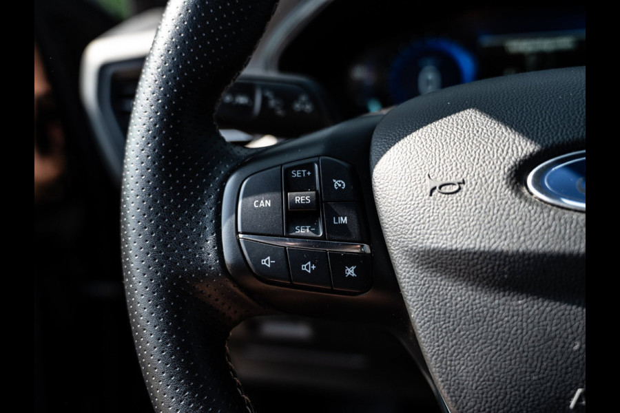 Ford Focus 2.3 EcoBoost ST-3 | B&O | Camera | Winter Pack