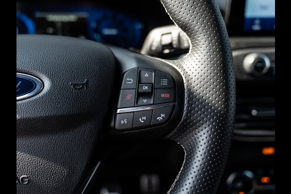 Ford Focus 2.3 EcoBoost ST-3 | B&O | Camera | Winter Pack