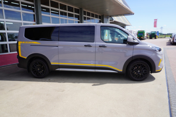 Ford Transit Custom 320L 2.0 TDCI 136PK L2H1 Trail DubbelCabine Schuifdeur L/R Nr. V090 | Airco | Adap | Navi| Camera | Blis | LM velgen | DEMO