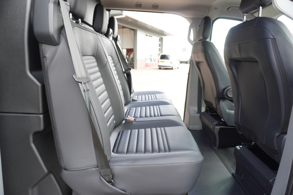 Ford Transit Custom 320L 2.0 TDCI 136PK L2H1 Trail DubbelCabine Schuifdeur L/R Nr. V090 | Airco | Adap | Navi| Camera | Blis | LM velgen | DEMO