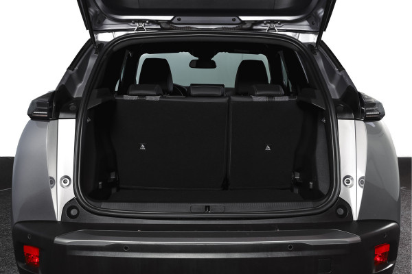 Peugeot 2008 1.2 PureTech 130 PK Allure - Automaat | Dig. Cockpit | Adapt. Cruise | Stoelverw. | PDC | Camera | App. Connect | ECC | LM 17" |