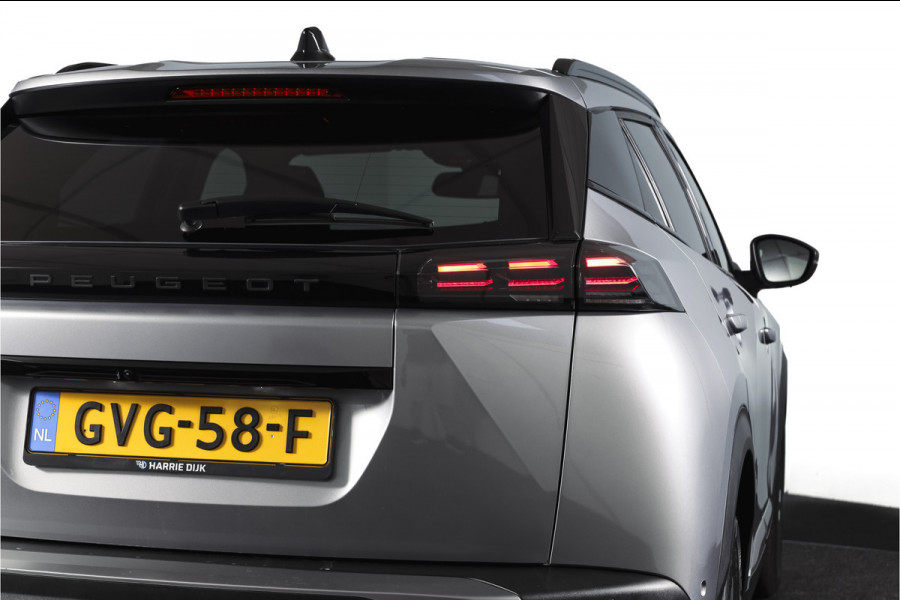 Peugeot 2008 1.2 PureTech 130 PK Allure - Automaat | Dig. Cockpit | Adapt. Cruise | Stoelverw. | PDC | Camera | App. Connect | ECC | LM 17" |