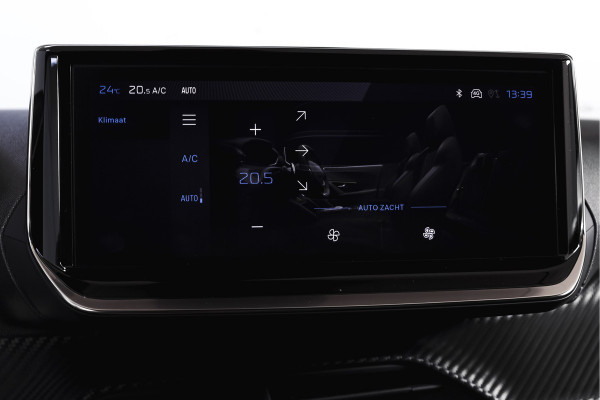 Peugeot 2008 1.2 PureTech 130 PK Allure - Automaat | Dig. Cockpit | Adapt. Cruise | Stoelverw. | PDC | Camera | App. Connect | ECC | LM 17" |