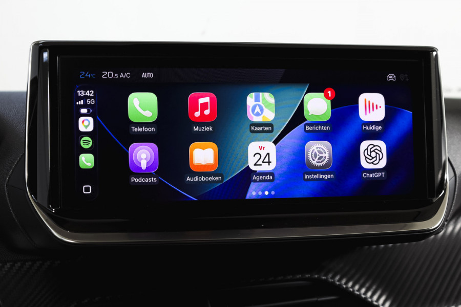 Peugeot 2008 1.2 PureTech 130 PK Allure - Automaat | Dig. Cockpit | Adapt. Cruise | Stoelverw. | PDC | Camera | App. Connect | ECC | LM 17" |