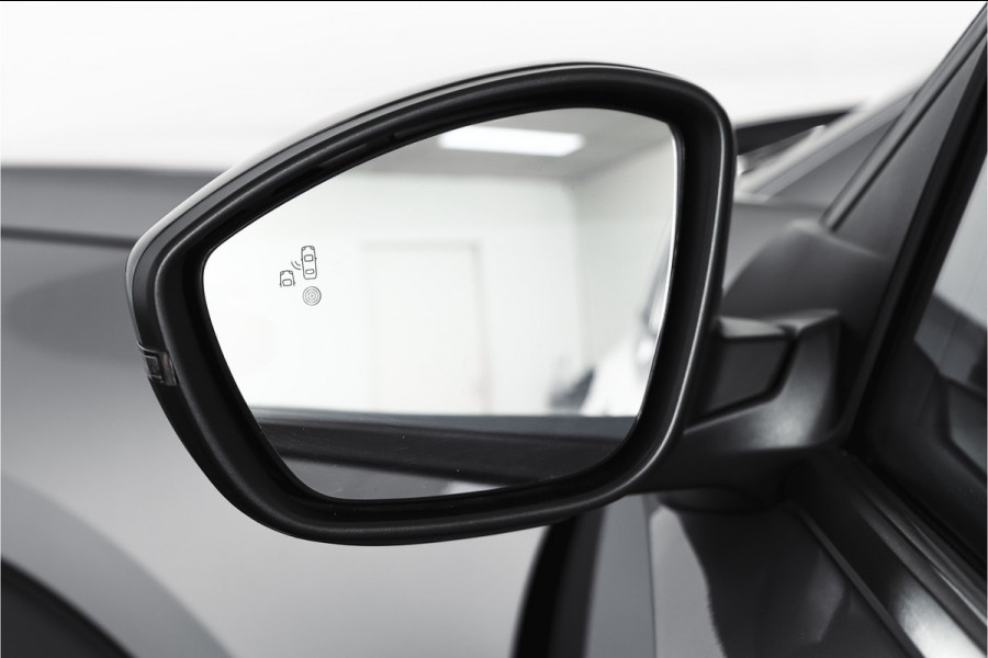 Peugeot 2008 1.2 PureTech 130 PK Allure - Automaat | Dig. Cockpit | Adapt. Cruise | Stoelverw. | PDC | Camera | App. Connect | ECC | LM 17" |