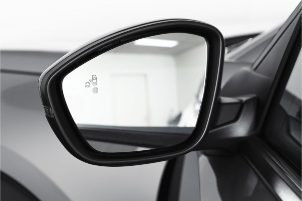 Peugeot 2008 1.2 PureTech 130 PK Allure - Automaat | Dig. Cockpit | Adapt. Cruise | Stoelverw. | PDC | Camera | App. Connect | ECC | LM 17" |