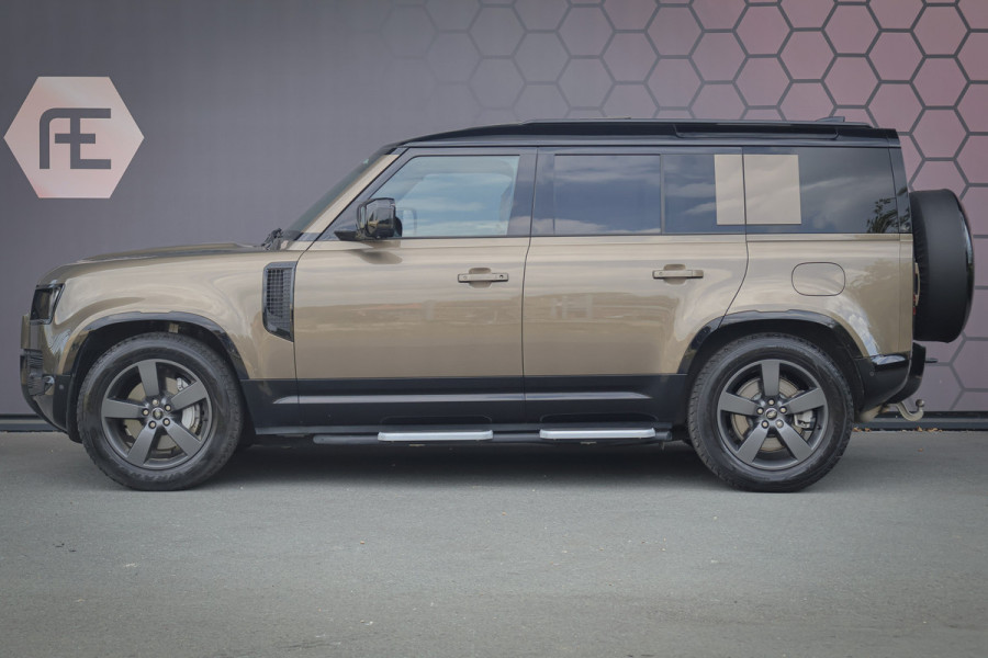 Land Rover Defender 110 P300e X-Dynamic SE