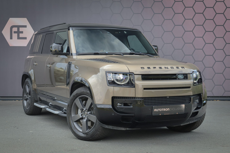 Land Rover Defender 110 P300e X-Dynamic SE