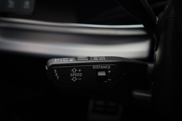 Audi Q8 55 TFSI e quattro Pro Line S | ADAPTIVE CRUISE | 360 CAMERA | MASSAGE | STOELVERWARMING & VERKOELING | STUURVERWARMING | SFEERVE ADAPTIVE