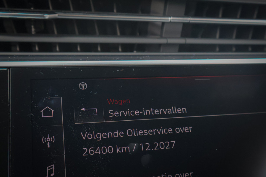 Audi Q8 55 TFSI e quattro Pro Line S | ADAPTIVE CRUISE | 360 CAMERA | MASSAGE | STOELVERWARMING & VERKOELING | STUURVERWARMING | SFEERVE ADAPTIVE