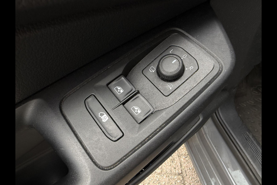 Volkswagen Caddy Cargo 2.0 TDI | LED VERLICHTING | ADAPTIVE CRUISE | APP CONNECT | COMFORT STOELEN | LM VELGEN