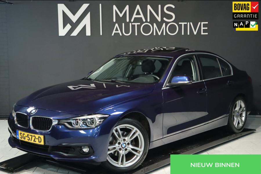 BMW 3 Serie 318i High Executive / SCHUIFDAK / LEDER / CARPLAY / STOELVERW