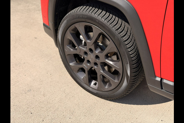 Jeep Compass 4xe 240 Plug-in Hybrid S Pano Trekh. 19'' Leder