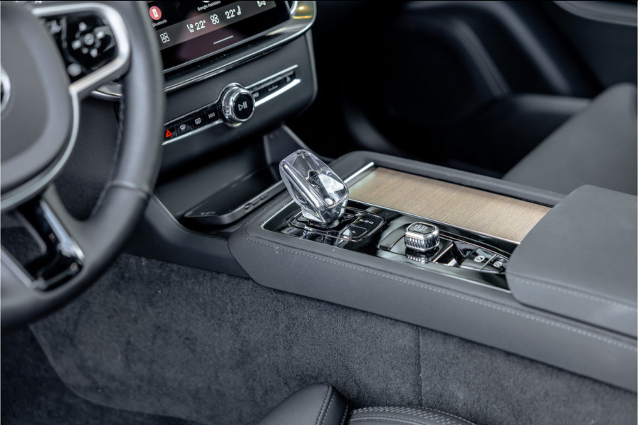 Volvo XC90 2.0 T8 Plug-in hybrid AWD Plus Bright - Panorama | H&K | Memory | 360 Camera