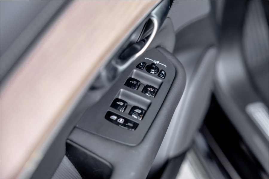 Volvo XC90 2.0 T8 Plug-in hybrid AWD Plus Bright - Panorama | H&K | Memory | 360 Camera