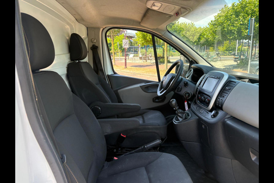 Renault Trafic 1.6 DCI TURBO PROBLEM?/MARGE/NAVIGATION/DRIVES OKAY