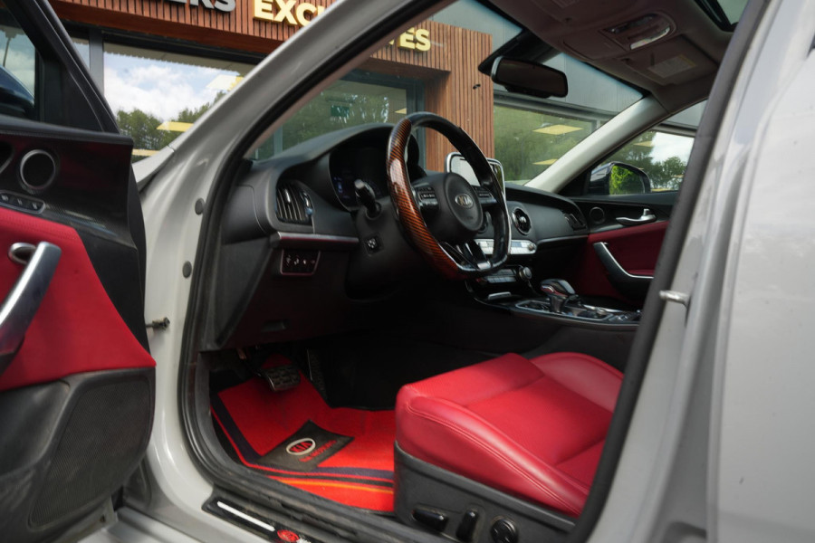 Kia Stinger 3.3 V6 T-GDI AWD GT Schuifdak Stoelverw. Leer Cruise Camera