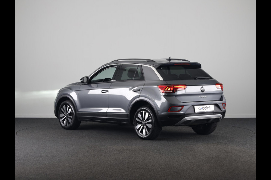 Volkswagen T-Roc 1.0 TSI Life GOAL 116 pk | Navigatie | Parkeersensoren (Park assist) | Autom. airco | Adaptieve cruise control | Stoelverwarming |
