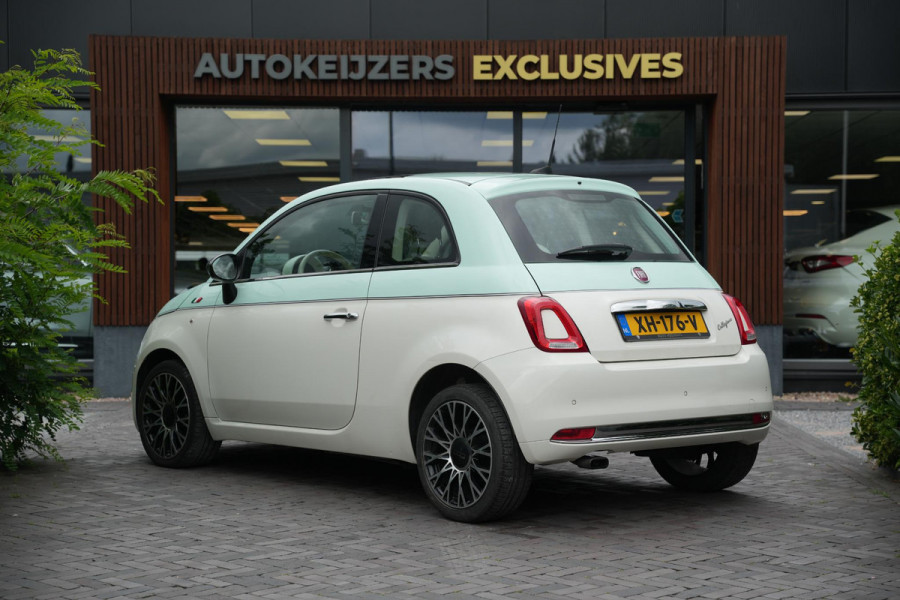 Fiat 500 0.9 TwinAir Turbo Collezione Panoramadak Airco Cruise Uconnect 16”LM Two Tone