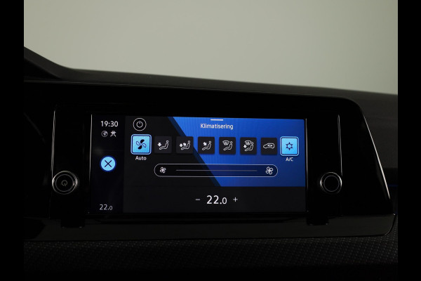 Volkswagen Golf 1.5 TSI R-Line 130 pk | Navigatie via App | Parkeersensoren | Autom. airco | Apple Carplay/Android Auto | R-Line |