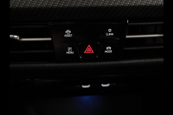 Volkswagen Golf 1.5 TSI R-Line 130 pk | Navigatie via App | Parkeersensoren | Autom. airco | Apple Carplay/Android Auto | R-Line |