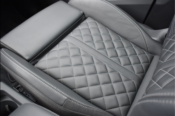 Audi Q5 50 TFSI e S-Line Competition Pano Luchtvering RS-Stoelen Matrix Full Led 21 Inch