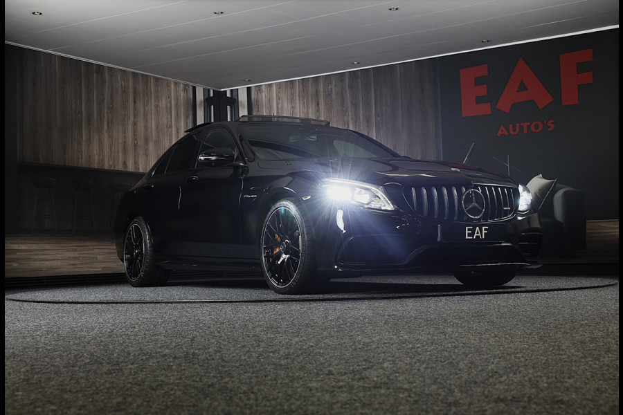Mercedes-Benz C-Klasse AMG 63 S Premium Plus Pack / Schaalstoelen / Keramisch / Memory / Head Up / Burmester / Pano / Led / Pdc
