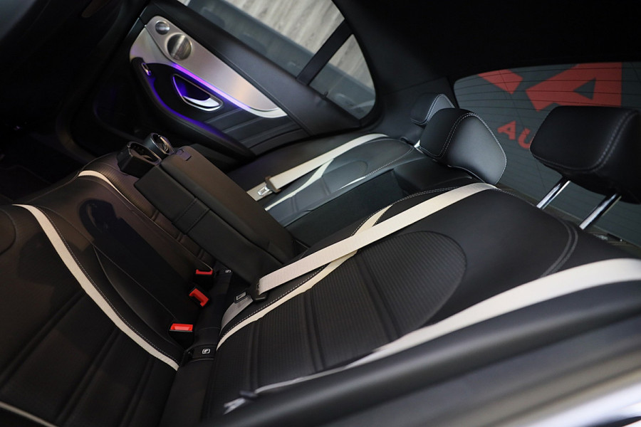 Mercedes-Benz C-Klasse AMG 63 S Premium Plus Pack / Schaalstoelen / Keramisch / Memory / Head Up / Burmester / Pano / Led / Pdc