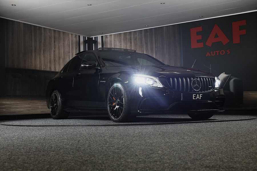 Mercedes-Benz C-Klasse AMG 63 S Premium Plus Pack / Schaalstoelen / Keramisch / Memory / Head Up / Burmester / Pano / Led / Pdc