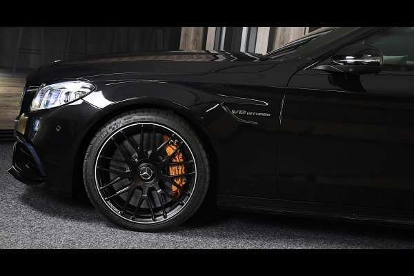 Mercedes-Benz C-Klasse AMG 63 S Premium Plus Pack / Schaalstoelen / Keramisch / Memory / Head Up / Burmester / Pano / Led / Pdc