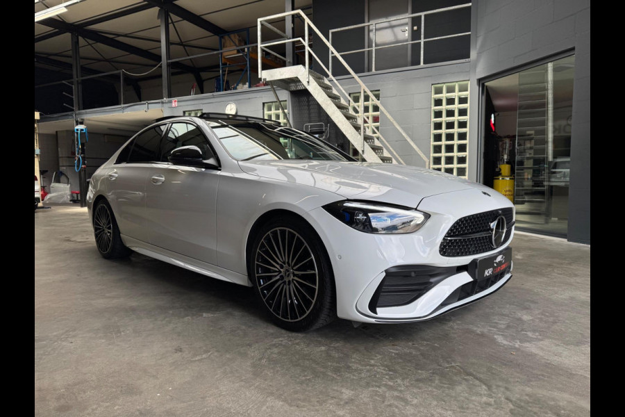 Mercedes-Benz C-Klasse 200 AMG PANO-CAMERA-SFEER-CARPLAY
