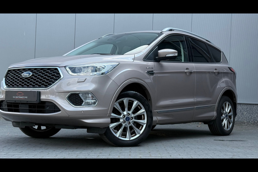 Ford Kuga Vignale 4WD AUT Pano ACC Trekhaak Camera Leder
