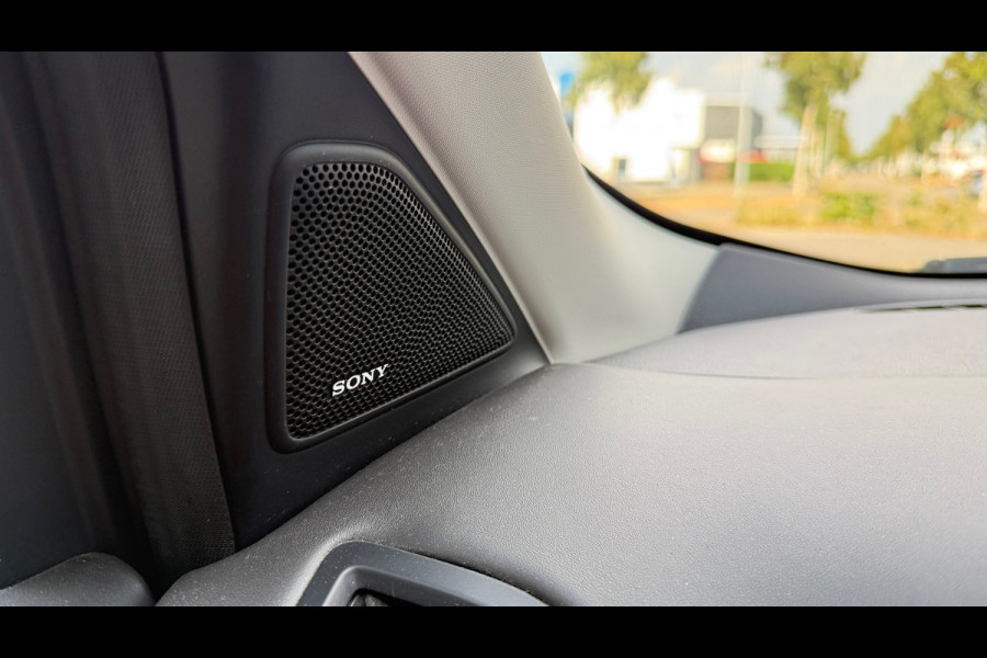 Ford Kuga Vignale 4WD AUT Pano ACC Trekhaak Camera Leder
